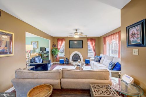 35 Madison Ave, Berlin Boro NJ  08009-9459 exterior