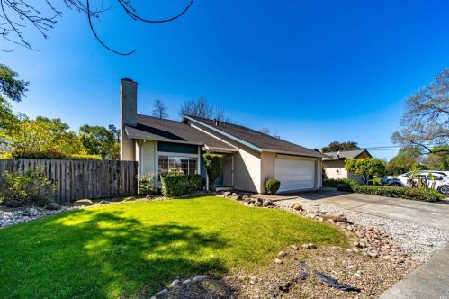 2460 San Pedro Dr, Santa Rosa, CA 95401-9039