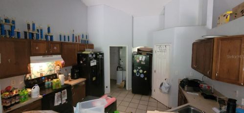 215 Malauka Loop, Ocklawaha FL  32179-6425 exterior