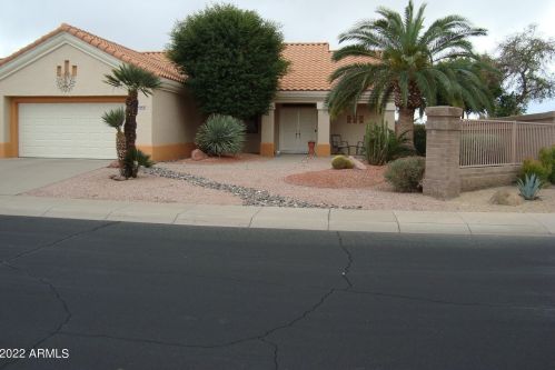 14853 Horseman Ln, Sun City, AZ 85375-2900