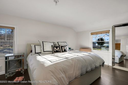 67 Rivers Edge Dr, Little Silver NJ  07739-1708 exterior