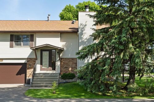 3739 Goodwin Ave, Saint Paul, MN 55128-3047