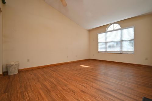 1468 Afton Dr, Florence KY  41042-8510 exterior