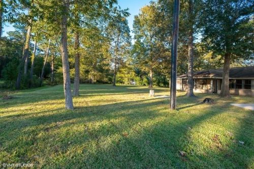 479 County Road 427 Loop, Mont Belvieu, TX 77535