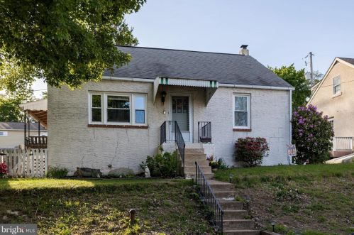 571 Belmont St, Pottstown, PA 19464-5178