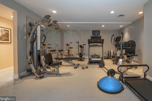 825 Bryn Mawr Ave, Newtown Square PA  19073-4333 exterior