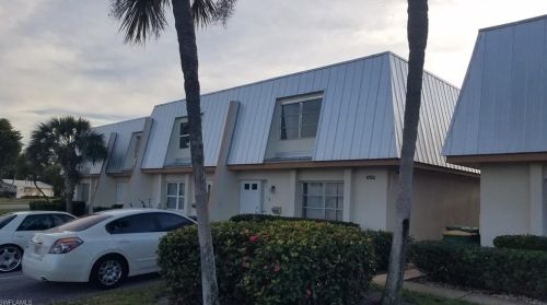 4926 Hawaii Blvd, Naples FL  34112-6942 exterior