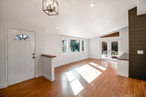 22628 Decoro Dr, Santa Clarita, CA 91350-1507