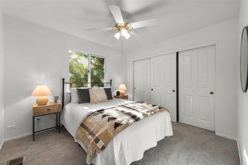 208 Bald Eagle Dr, Vacaville CA  95688-1054 exterior