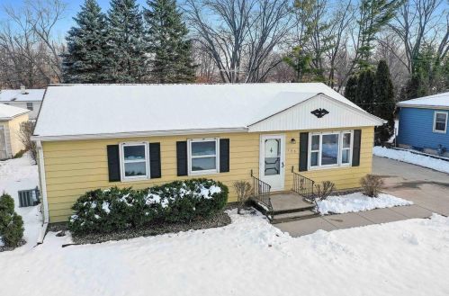 135 Blithe St, Green Bay, WI 54303-2625