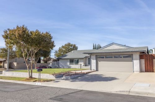 2115 Marter Ave, Simi Valley, CA 93065-2433
