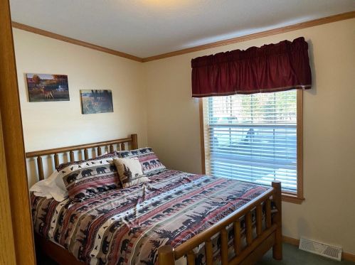 298 Berry Ln, Wisconsin Dells WI  53965-8360 exterior