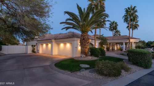 15645 7 St, Phoenix AZ 85014-4142 exterior