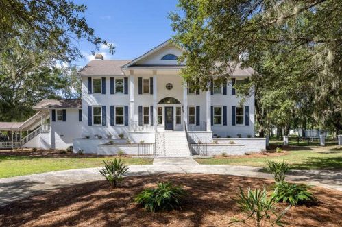 1580 Aztec Ln, Mount Pleasant, SC 29466-8863