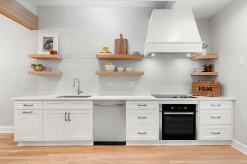 83 Wax Myrtle Ct, Johns Island SC  29455-5774 exterior