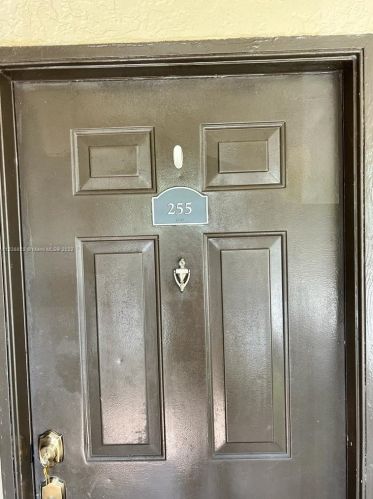 255 113th Way, Hollywood FL 33025-3433 exterior