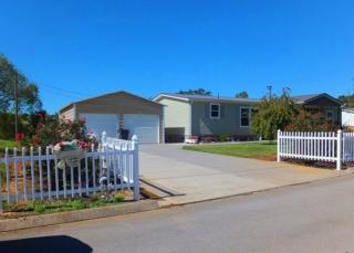 1013 Hershey Dr, Whitesburg, TN 37891-9255
