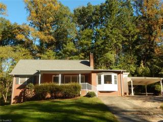 246 Oakwood Dr, Elkin, NC 28621-2944