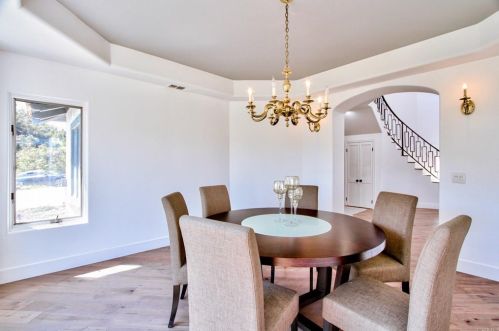 47480 Sandia Creek Dr, Temecula CA  92590-4129 exterior