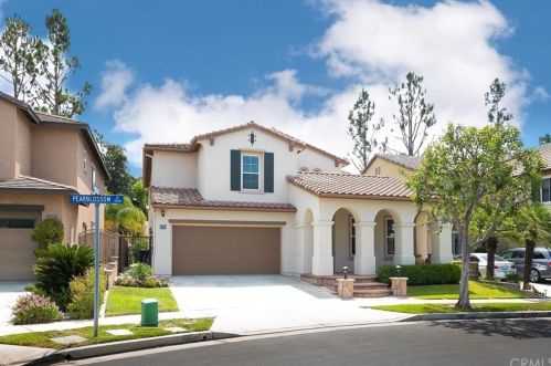 2580 Pearblossom St, Fullerton, CA 92835-4406