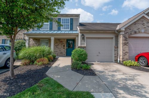 1302 Vina Vista Dr, Newport, KY 41076-8771