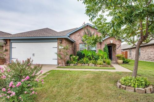 2505 Mill Springs Pass, Fort Worth, TX 76123-2615