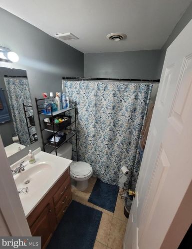 205 Crossing Rd, Fredericksburg VA  22406-7834 exterior