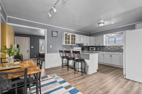 1641 Plank Rd, Menasha, WI 54952-2952
