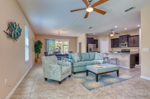 312 Freesia Ct, Deland, FL 32724-7901