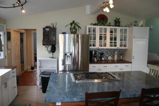 745 4th St, Hollister, CA 95023-3603