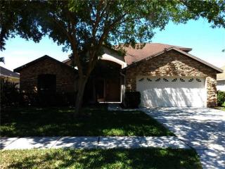 476 Canary Island Ct, Orlando, FL 32828-9200