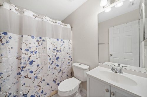 6220 Baker Cir, Cocoa FL  32927-3322 exterior