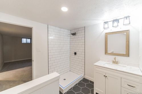 13830 Alaska Dr, Denver CO  80228-2304 exterior