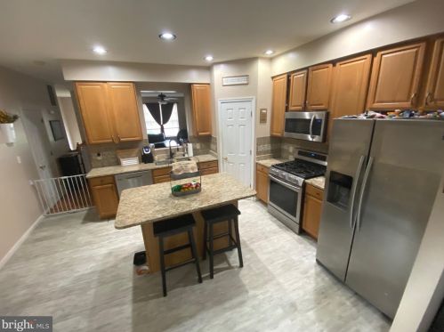 1339 Wanda Dr, Hanover, PA 17331-8663