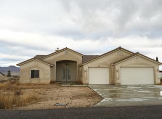 8643 Cortez Dr, Kingman, AZ 86401-9560