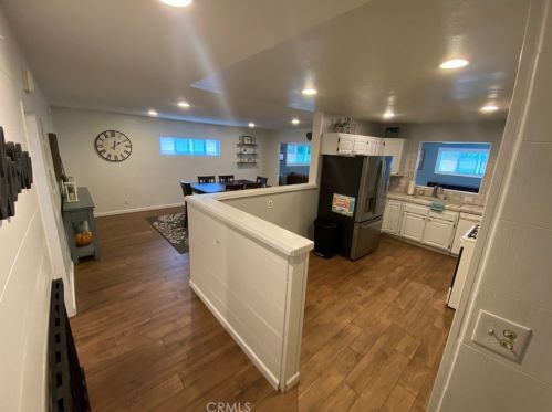 10402 Whirlaway St, Cypress CA  90630-4466 exterior