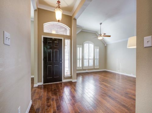 2209 Woods Edge Ct, Denton, TX 76210-8854