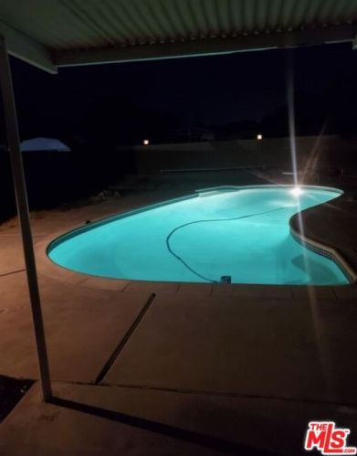 45108 Harlas Ave, Lancaster CA  93534-2149 exterior