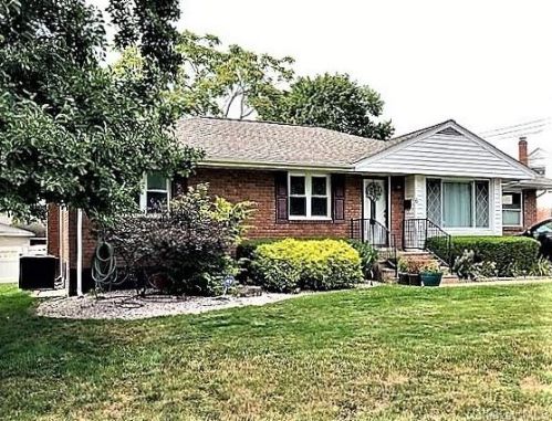6 Odell St, Newburgh, NY 12550-3232