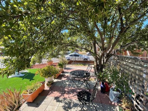 1270 Farringdon Dr, San Jose, CA 95127-4008