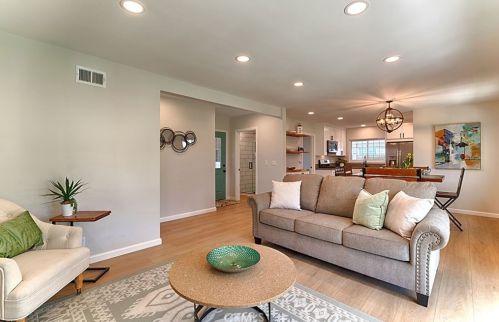 430 Dexford Dr, La Habra CA  90631-4342 exterior