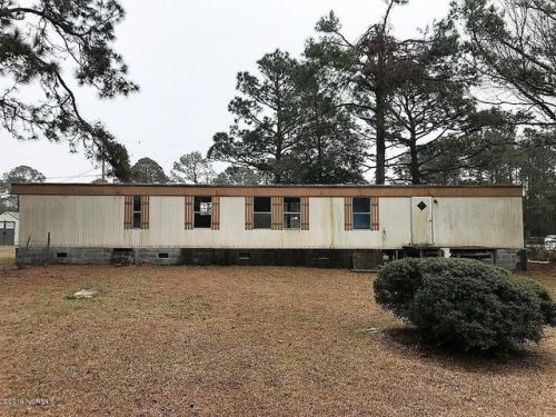 255 Southwinds Dr, Newport, NC 28570-7209