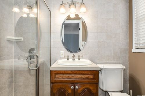 3 Lorijean Ln, Elwood NY  11731-4009 exterior