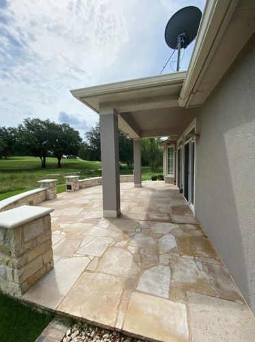 714 Armstrong Dr, Georgetown TX  78633-5186 exterior