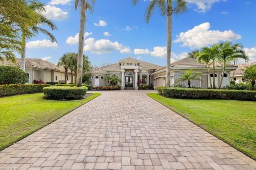 16540 Cellini Ln, Naples, FL 34110-3233