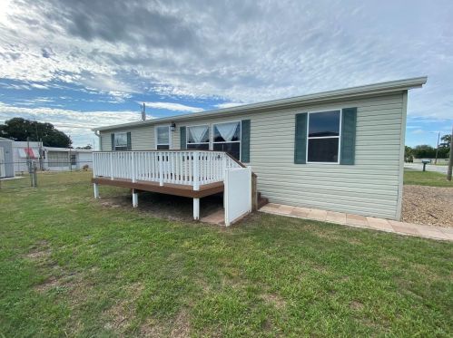 1901 Orange Dr, Tarpon Springs, FL 34691-5341