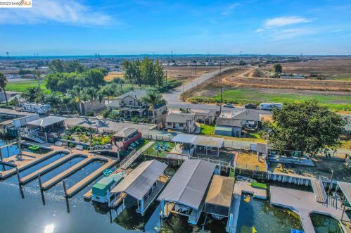 4526 Sandmound Blvd, Oakley CA  94561-5026 exterior