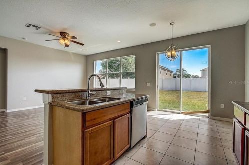 3913 Golden Finch Way, Kissimmee FL 34746-2008 exterior