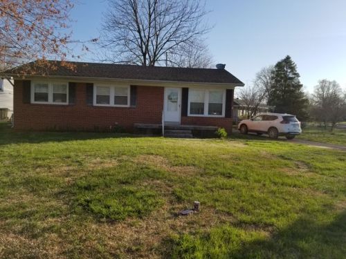 210 Merriwood Pkwy, Hopkinsville, KY 42240-1522