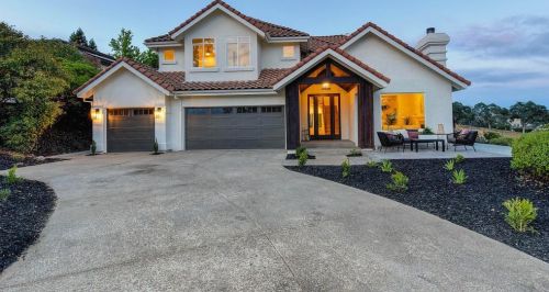 1535 Barcelona Dr, Folsom CA  95762-7212 exterior